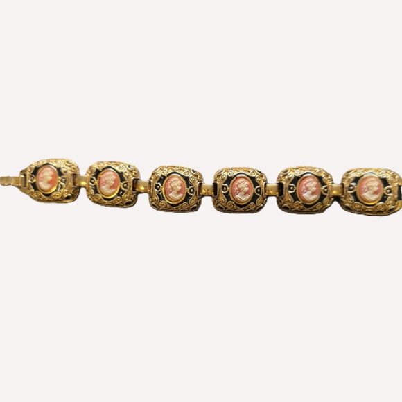 Vintage GEM-CRAFT Stamped Etruscan Style Gold-Tone Revival Cameo Link Bracelet - Picture 6 of 7